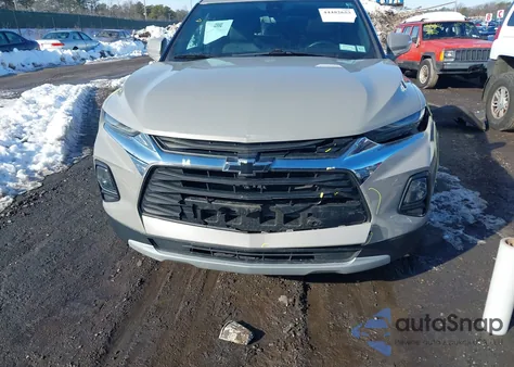 2021 Chevrolet Blazer Awd 3Lt z USA, uszkodzony, nr VIN 3GNKBJRSXMS545447